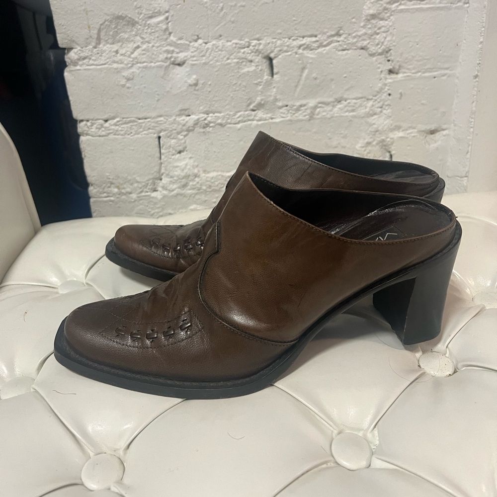 Vintage brown leather western mules
